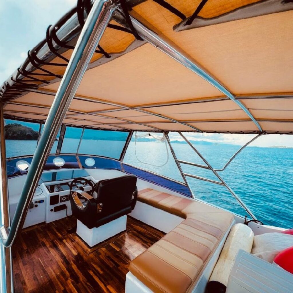 Dregs 03 Captain Deck